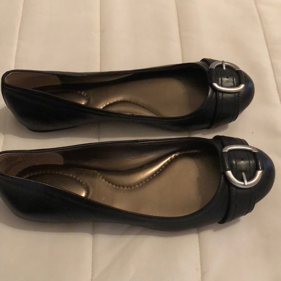 Lands End Black flats - Picture 2 of 5